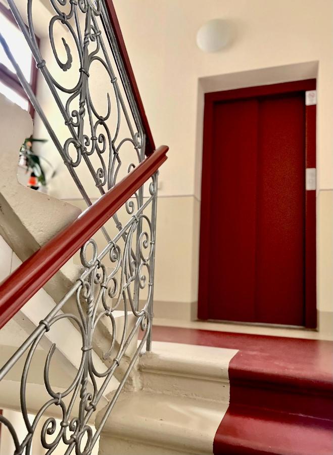 Elbling Apartment Mit Terrasse - Netflix - Parkplatz - Weinbergblick Майсен Екстериор снимка