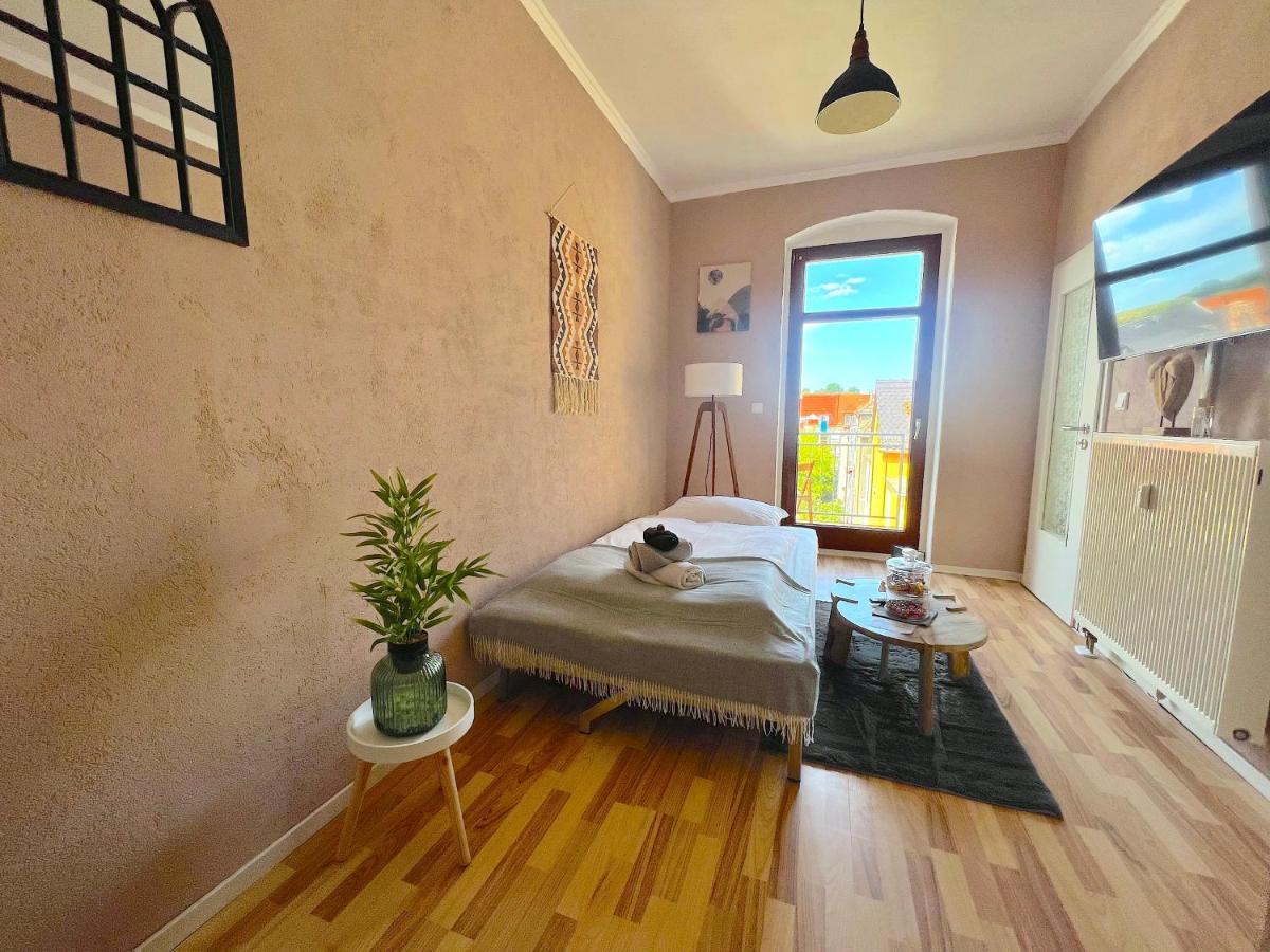 Elbling Apartment Mit Terrasse - Netflix - Parkplatz - Weinbergblick Майсен Екстериор снимка
